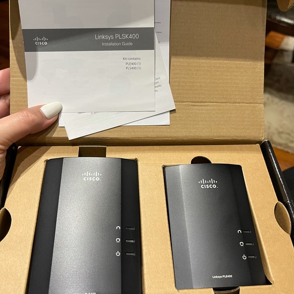 Linksys Powerline Homeplug AV 4 Ports Fast Ethernet Kit - Picture 3 of 4